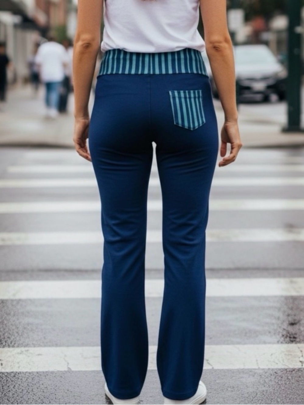 Stretchy Vintage ZUMBA High Waisted flared Blue Leggings